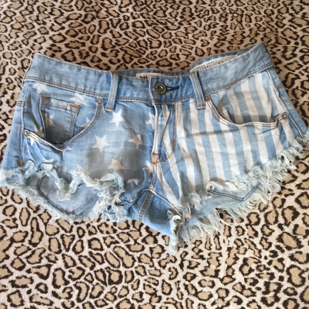 Bullhead shorts